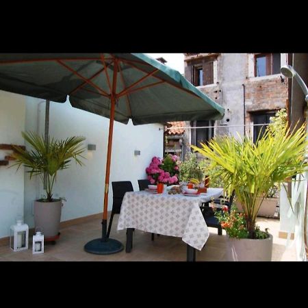 Ferienwohnung Loft Due Cuori Con Terrazza Venedig Exterior foto