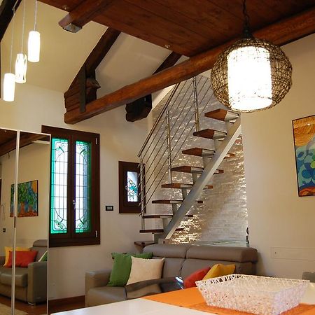 Ferienwohnung Loft Due Cuori Con Terrazza Venedig Exterior foto
