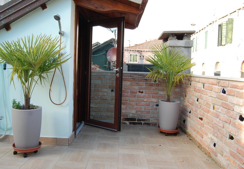 Ferienwohnung Loft Due Cuori Con Terrazza Venedig Exterior foto