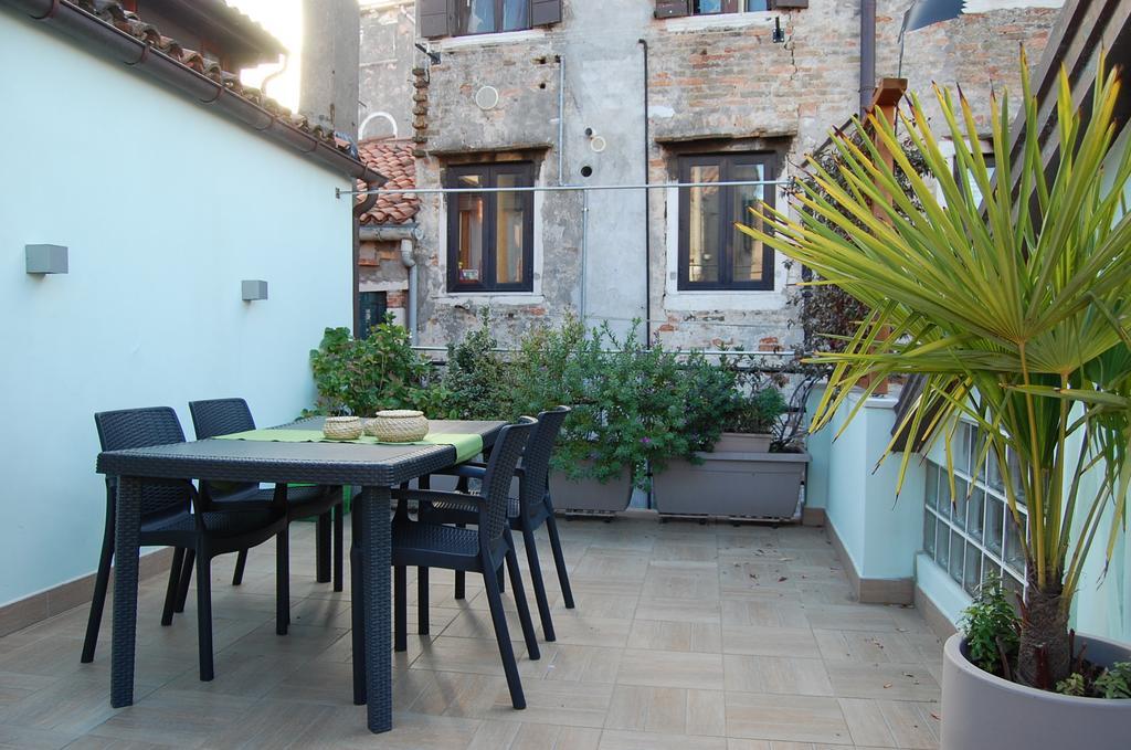 Ferienwohnung Loft Due Cuori Con Terrazza Venedig Exterior foto