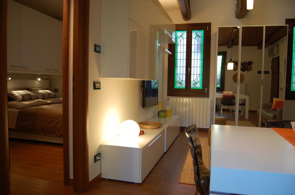 Ferienwohnung Loft Due Cuori Con Terrazza Venedig Exterior foto