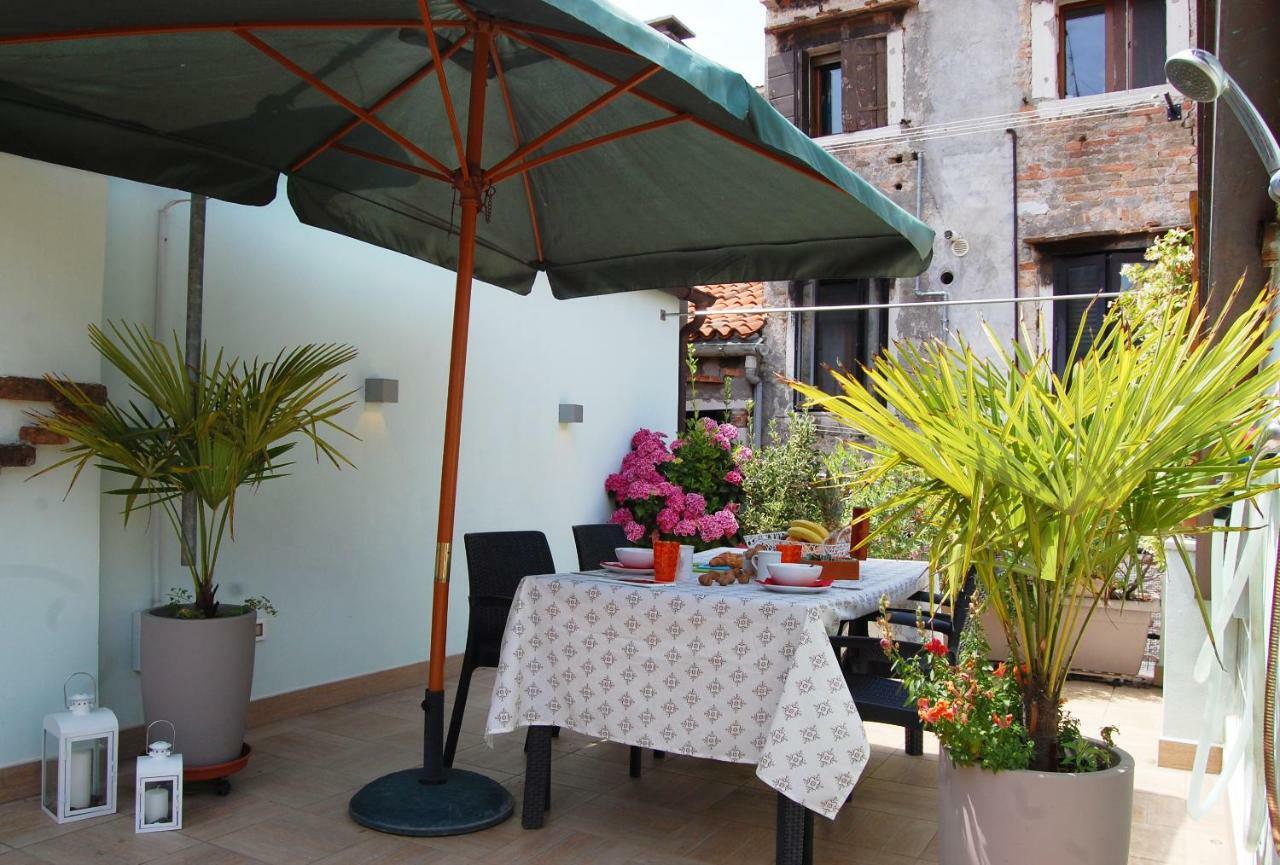 Ferienwohnung Loft Due Cuori Con Terrazza Venedig Exterior foto